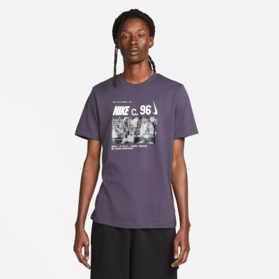Nike Circa Tee Gridiron - Violett - Kurzärmeliges T-shirt