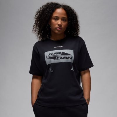 Jordan Wmns Graphic Girlfriend Tee Black - Schwarz - Kurzärmeliges T-shirt
