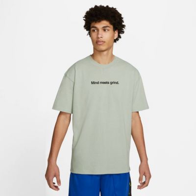 Nike "Mind meets grind." Basketball Tee - Grau - Kurzärmeliges T-shirt