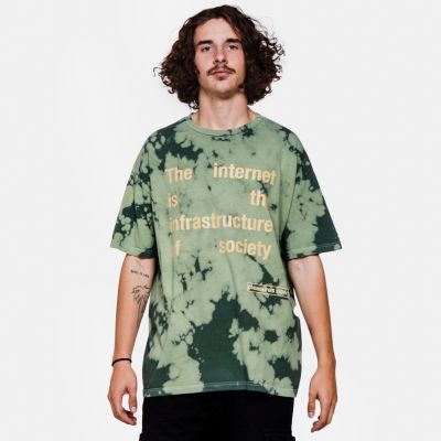 Pleasures Internet Dyed Shirt Green - Grün - Kurzärmeliges T-shirt